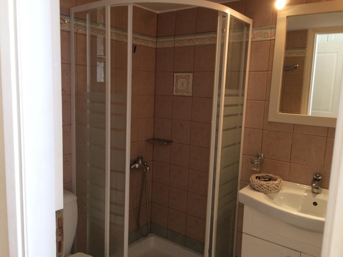 Les Sirenes Kardamili Hotell Exteriör bild