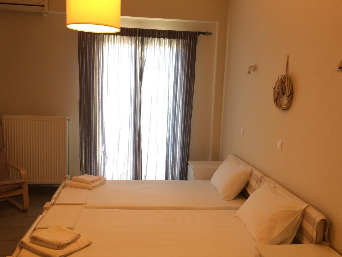 Les Sirenes Kardamili Hotell Exteriör bild